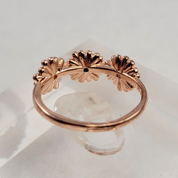 Rose Gold Three Flower Ring - Picture 7 of 13